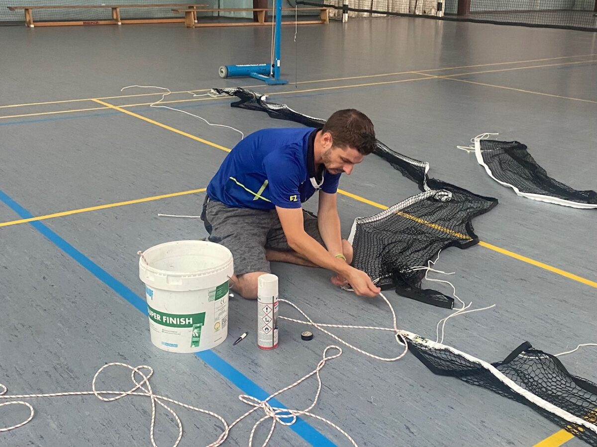 Neue Badmintonnetze
